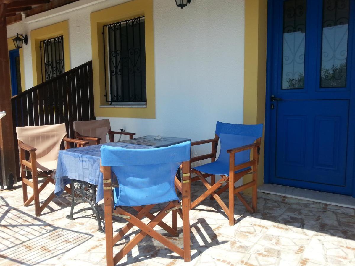 Panormitis Pizanias Houses Skaliá Exterior photo